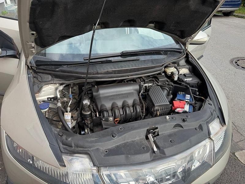 Occasion Honda Civic LS 83 ch (61 kW) 2007 Doré Berline