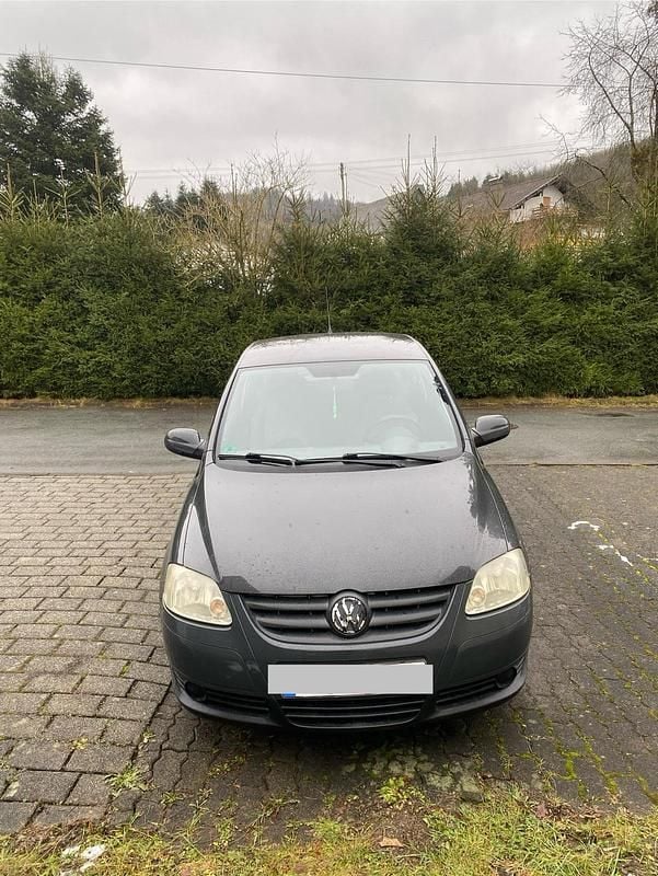 Gebraucht VW Fox 54 PS (39 kW) 2008 Kleinwagen
