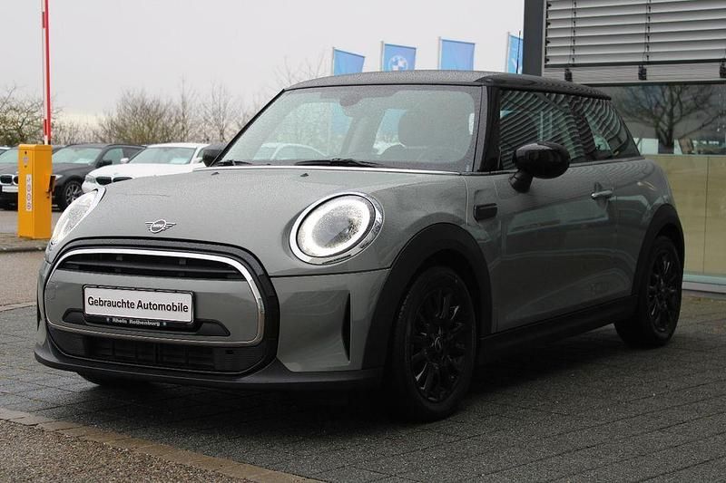 Grau Gebraucht 2022 Mini Cooper Kleinwagen | 21.840 € (Fairer Preis) - Bild 1/4