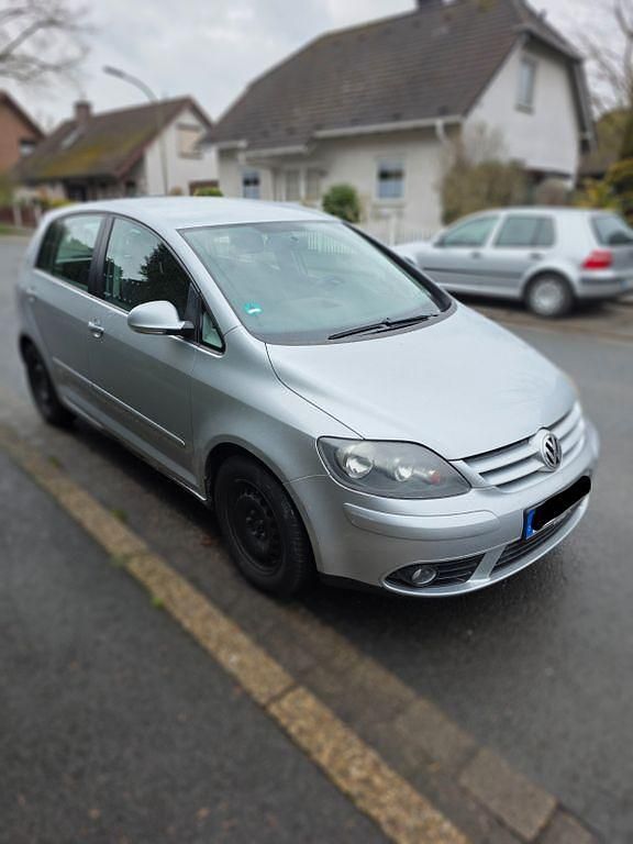 Gebraucht VW Golf Plus Cross 116 PS (85 kW) 2007 Silber Van / Kleinbus