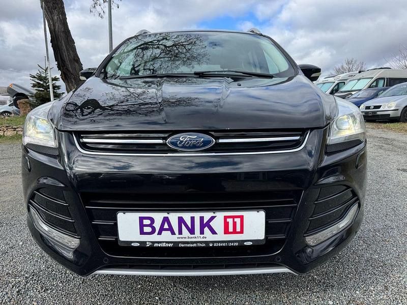 Gebraucht Ford Kuga Titanium 179 PS (131 kW) 2016 Schwarz SUV