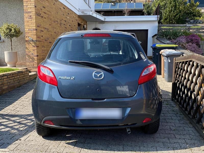 Gebraucht Mazda 2 84 PS (61 kW) 2009 Grau Kleinwagen
