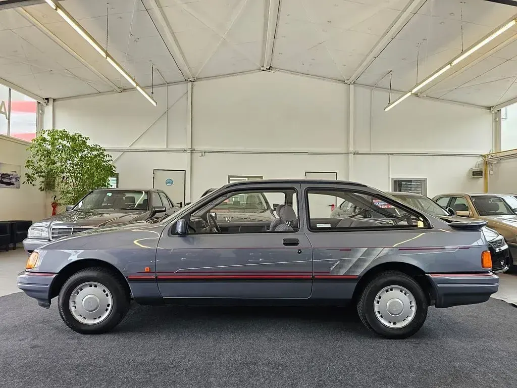 Gebraucht Ford Sierra 101 PS (74 kW) 1989 Grau Coupé