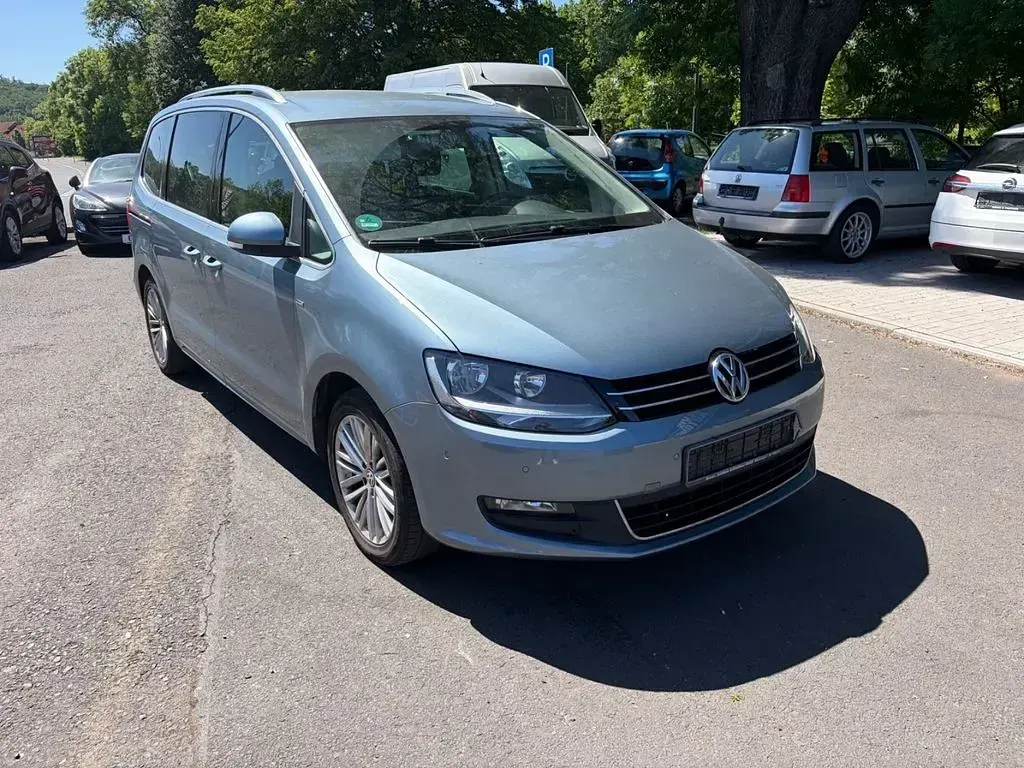 Gebraucht VW Sharan Cup 140 PS (102 kW) 2014 Horizon blue metallic Van / Kleinbus