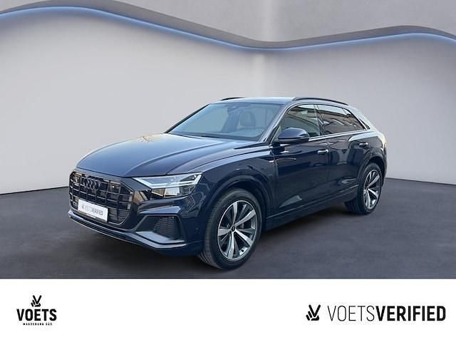 Gebraucht Audi Q8 Ambiente 231 PS (169 kW) 2023 Individuallackierungen audi exclusive SUV