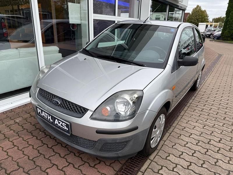 Silber Gebraucht 2005 Ford Fiesta Kleinwagen | 650 € (Superpreis) - Bild 1/3