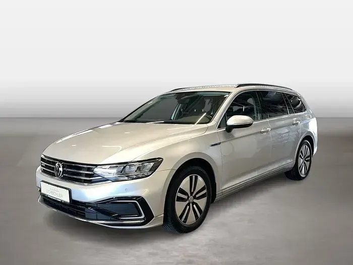 Gebraucht VW Passat GTE 218 PS (160 kW) 2021 Kombi