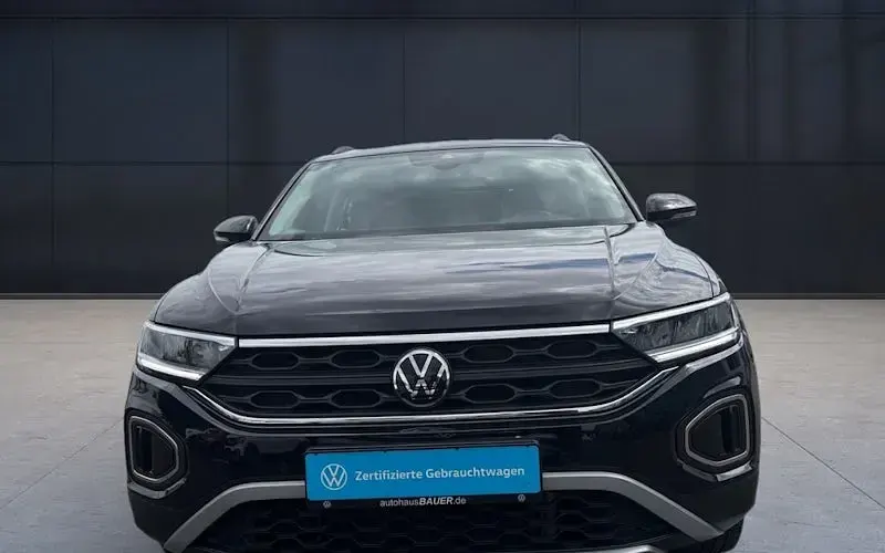 Gebraucht VW T-Roc Life 110 PS (80 kW) 2022 Schwarz SUV