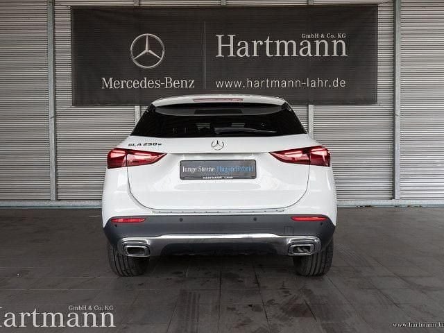 Gebraucht Mercedes GLA250 218 PS (160 kW) 2024 SUV