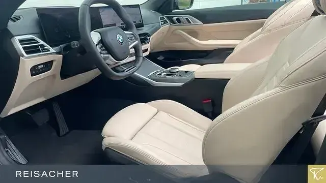 Gebraucht BMW 420 Efficient Dynamics 184 PS (135 kW) 2024 Saphirschwarz metallic Cabrio
