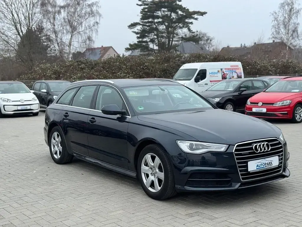 Używany Audi A6 Ambiente 218 KM (160 kW) 2018 Niebieski Kombi