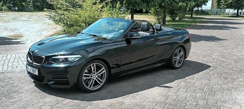 Schwarz Gebraucht 2021 BMW M240 M Sport Cabrio | 37.990 € (Guter Preis) - Bild 1/4