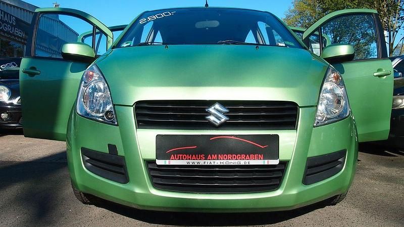 Usado Suzuki Splash Basic 65 HP (47 kW) 2008 Verde Citadino