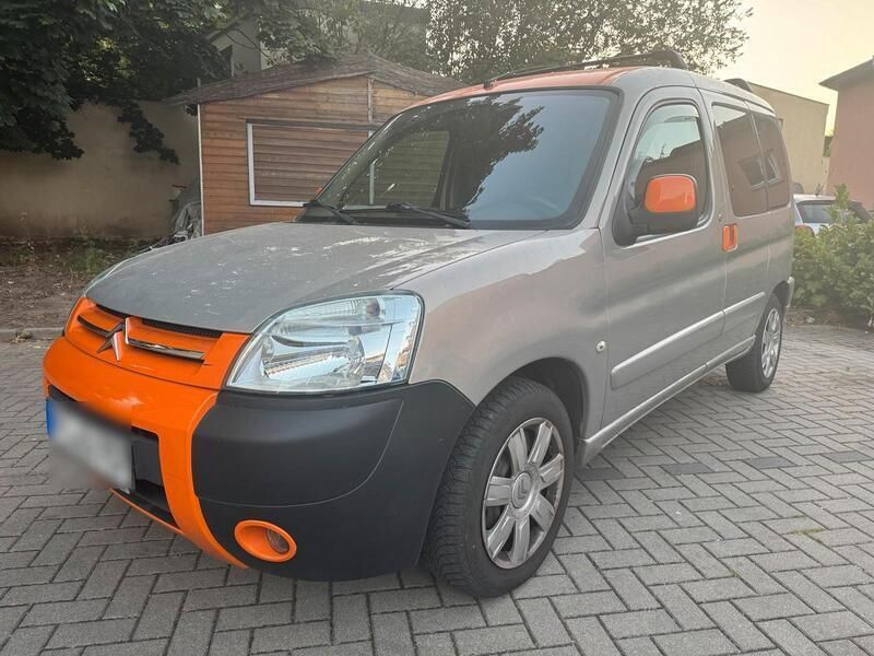 Grau Gebraucht 2006 Citroën Berlingo Van / Kleinbus | 2.200 € (Fairer Preis) - Bild 1/4