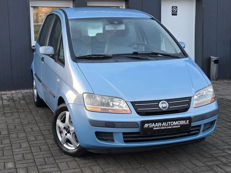 Gebraucht Fiat Idea Dynamic 69 PS (50 kW) 2003 Blau Van / Kleinbus
