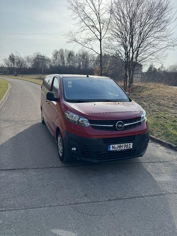 Gebraucht Opel Vivaro Edition 150 PS (110 kW) 2019 Rot Van / Kleinbus