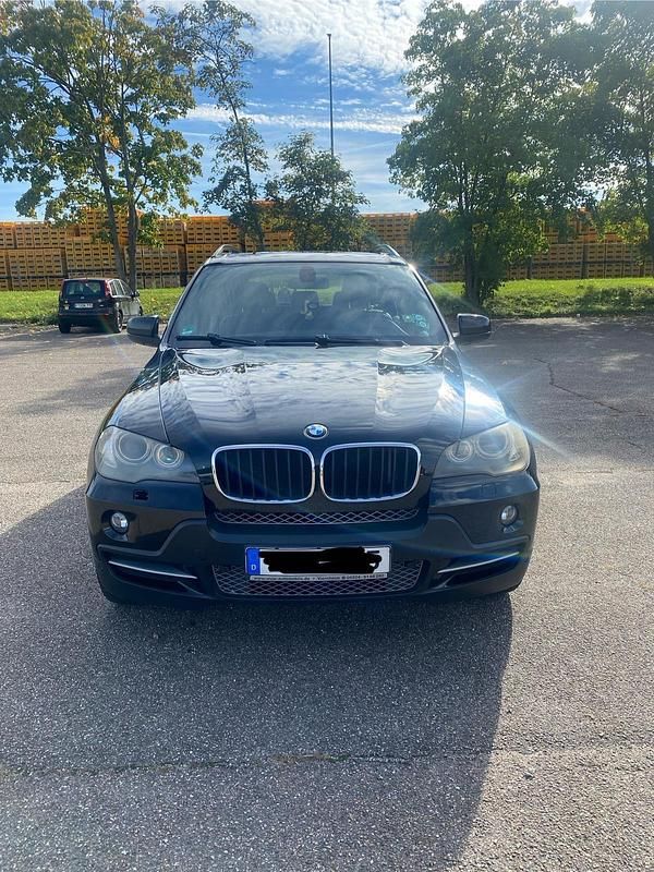 Schwarz Gebraucht 2009 BMW X5 Shadowline SUV | 8.900 € (Guter Preis) - Bild 1/4