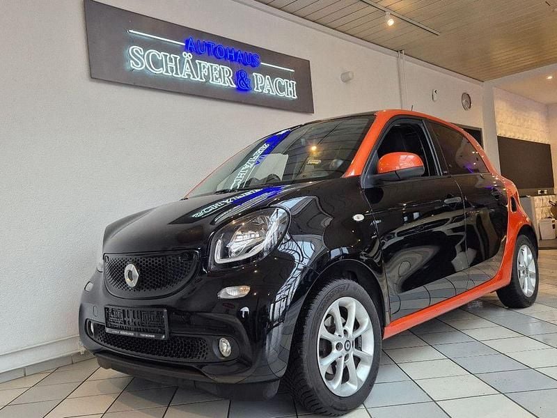 Gebraucht Smart ForFour Basis 90 PS (66 kW) 2019 Schwarz Kleinwagen