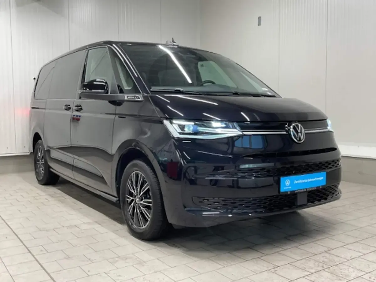 Gebraucht VW Multivan Life 150 PS (110 kW) 2024 Van / Kleinbus