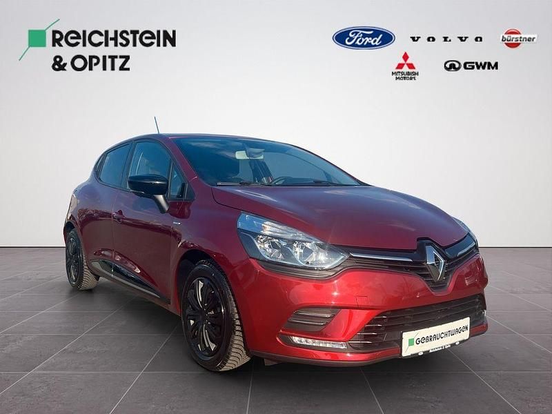 Gebraucht Renault Clio IV LIMITED 73 PS (53 kW) 2018 Rot intense Limousine