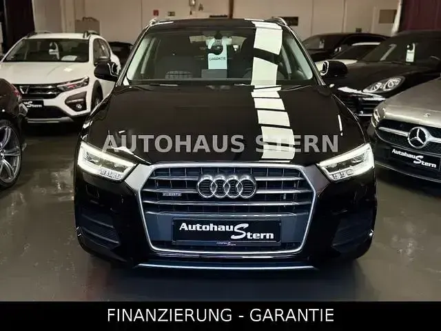 Gebraucht Audi Q3 Sport 184 PS (135 kW) 2016 Mythosschwarz (metallic) SUV