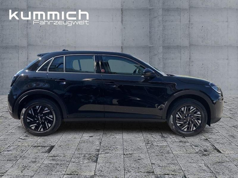 Neu Fiat 600E Red 114 kW (156 PS) 2026 Schwarz SUV