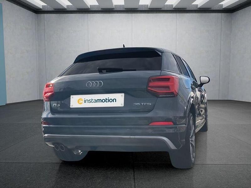 Gebraucht Audi Q2 S-Line 150 PS (110 kW) 2020 Grau SUV