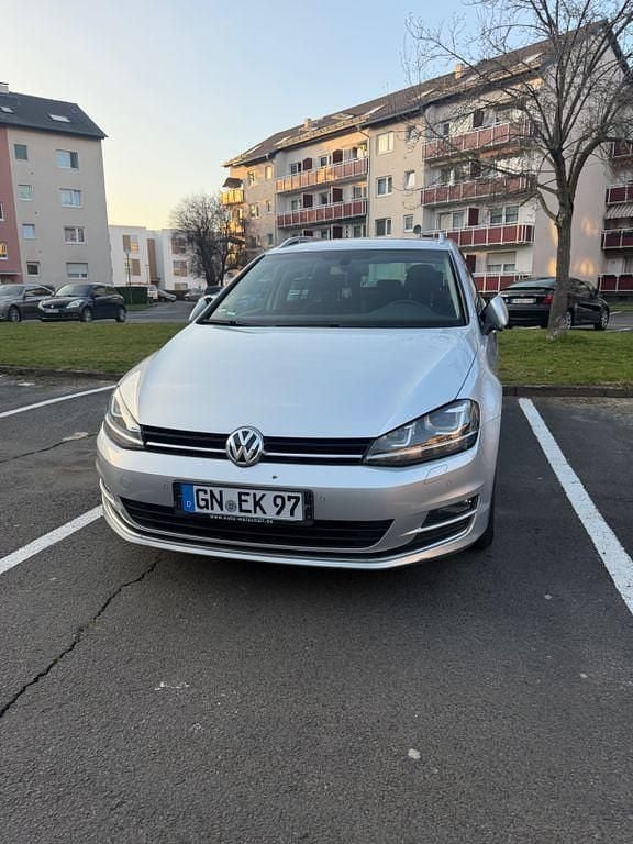 Gebraucht VW Golf VII LOUNGE 150 PS (110 kW) 2015 Silber Kombi