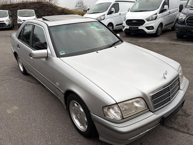 Gebraucht Mercedes C200 136 PS (100 kW) 1998 Silber Limousine