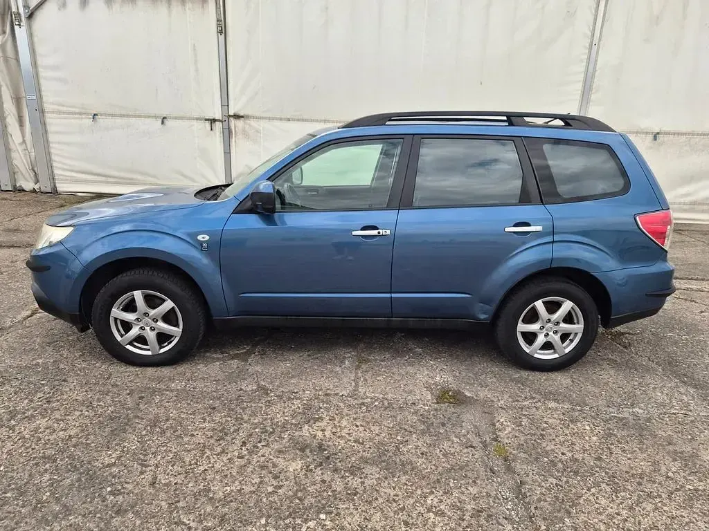 Gebraucht Subaru Forester Exclusive+ 147 PS (108 kW) 2010 Blau SUV