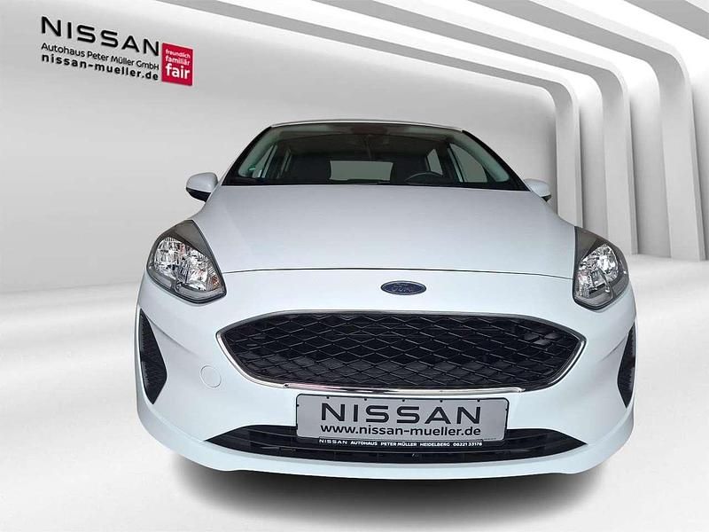Gebraucht Ford Fiesta Cool & Connect 75 PS (55 kW) 2021 Weiß Kleinwagen