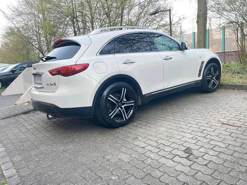Gebraucht Infiniti Fx30 238 PS (175 kW) 2013 Weiß SUV