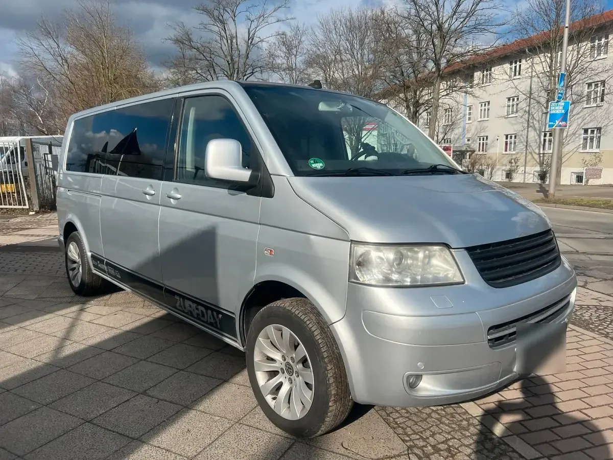 Gebraucht VW Caravelle 174 PS (127 kW) 2009 Van