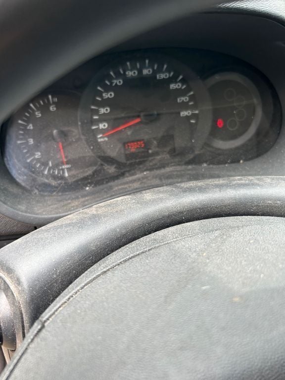 Gebraucht Renault Kangoo Authentique 75 PS (55 kW) 2012 Weiß Van / Kleinbus