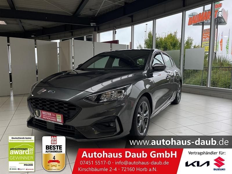 Grau Gebraucht 2020 Ford Focus ST-Line Limousine | 12.110 € (Guter Preis) - Bild 1/4