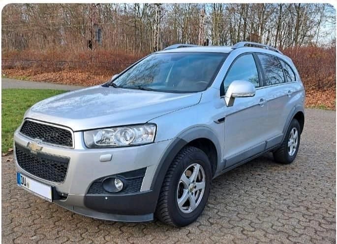 Gebraucht Chevrolet Captiva 163 PS (119 kW) 2012 Grau SUV