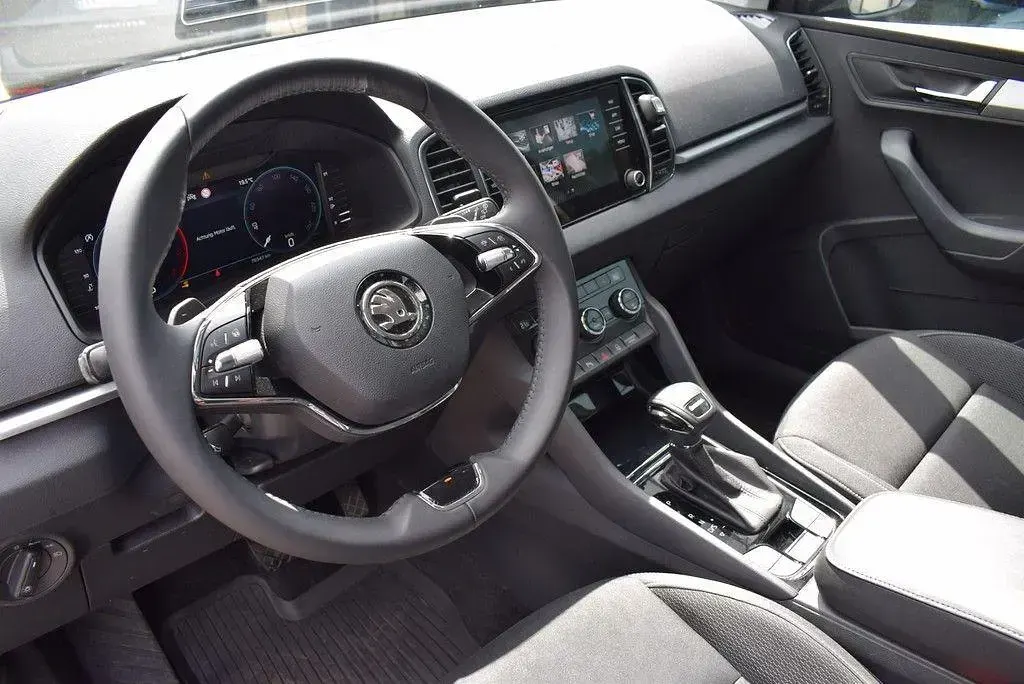 Gebraucht Skoda Karoq Ambition 116 PS (85 kW) 2022 Schwarz SUV