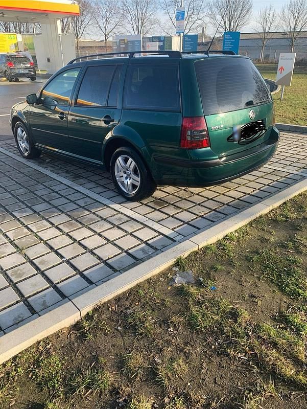 Gebraucht VW Golf IV 101 PS (74 kW) 2004 Grün Kombi