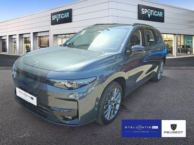 Gebraucht Leapmotor C10 218 PS (160 kW) 2025 Grau SUV