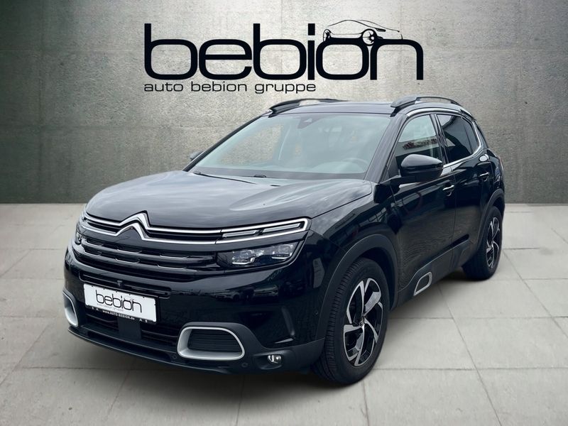 Lackierung schwarz perla nera/ Gebraucht 2019 Citroën C5 Aircross Feel SUV | 20.880 € (Fairer Preis) - Bild 1/4