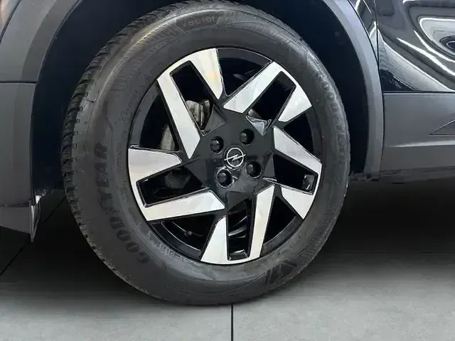 Gebraucht Opel Mokka Elegance 101 PS (74 kW) 2024 Schwarz SUV