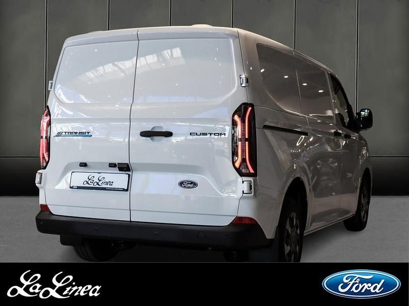 Gebraucht Ford Transit Trend 100 kW (136 PS) 2025 Weiss Van