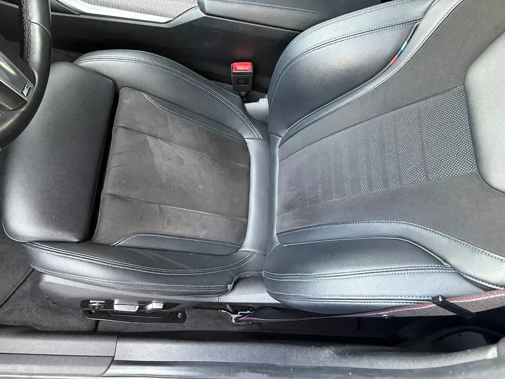 Gebraucht BMW 320 M Sport 190 PS (139 kW) 2019 Blau Limousine