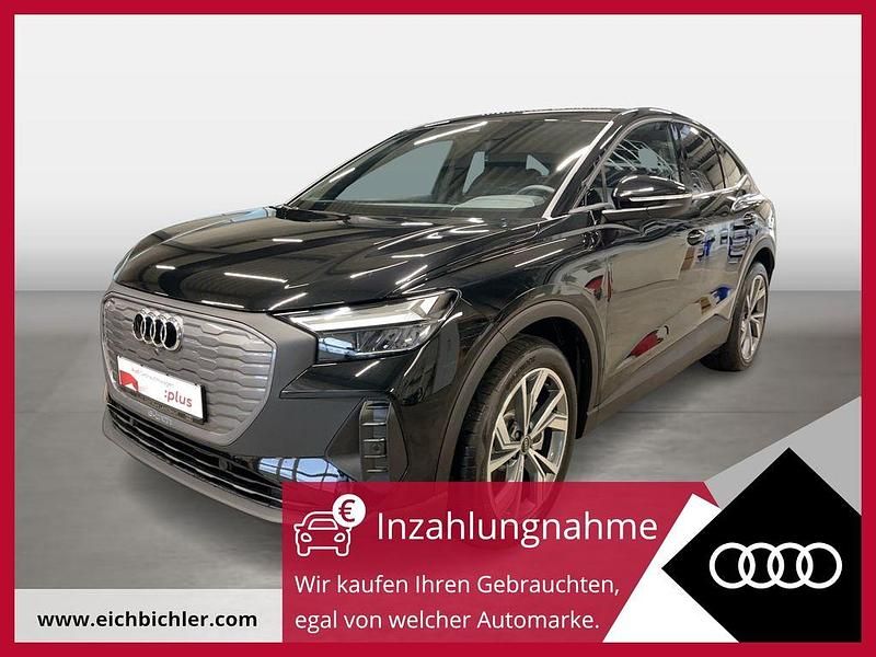Mythosschwarz Gebraucht 2025 Audi Q4 Sportback e-tron Ambiente SUV | 49.420 € (Teuer) - Bild 1/4