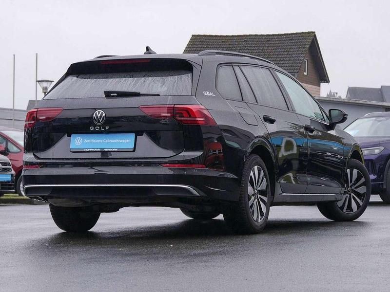 Gebraucht VW Golf VIII 150 PS (110 kW) 2025 Schwarz Kombi
