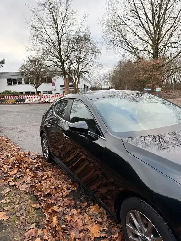 Gebraucht Mazda 3 Selection 122 PS (89 kW) 2020 Schwarz Limousine