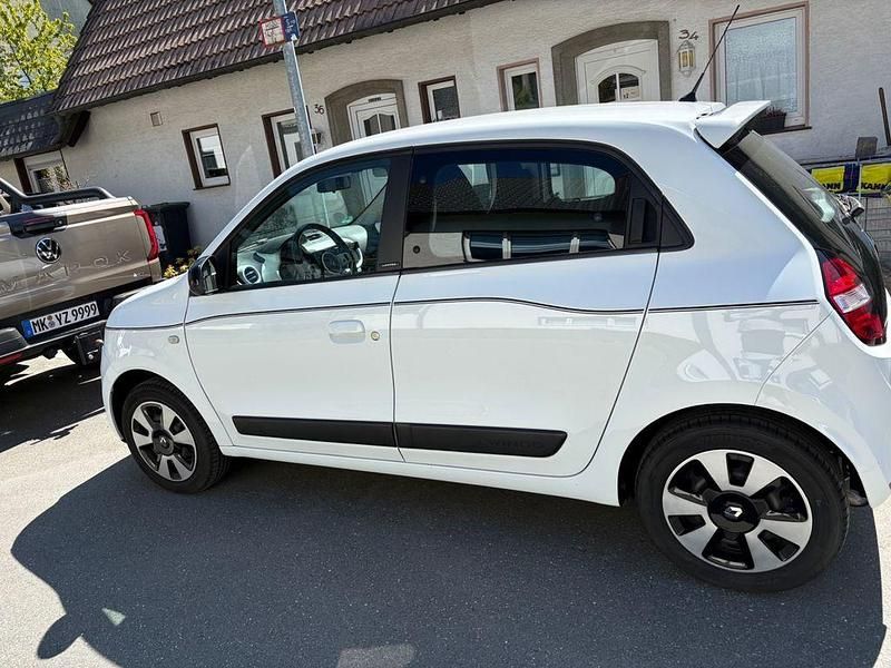 Gebraucht Renault Twingo LIMITED 69 PS (50 kW) 2018 Weiß Kleinwagen