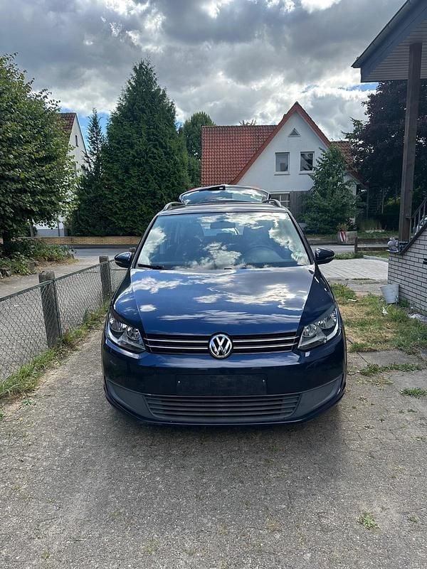 Blau Gebraucht 2011 VW Touran Van / Kleinbus | 3.900 € (Superpreis) - Bild 1/4