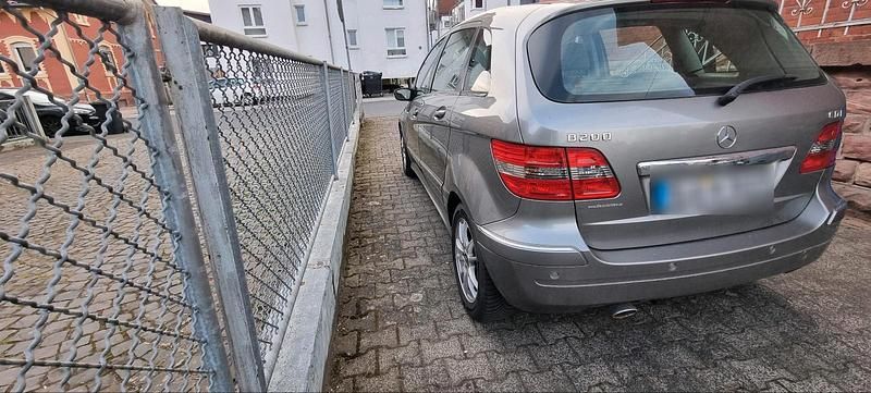 Gebraucht Mercedes B200 140 PS (102 kW) 2006 Van / Kleinbus