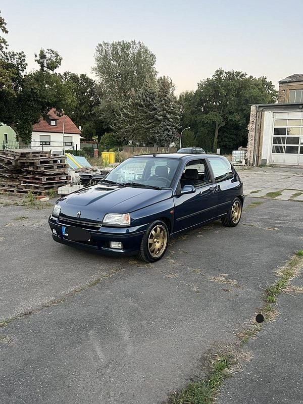 Gebraucht Renault Clio 147 PS (108 kW) 1994 Blau Kleinwagen